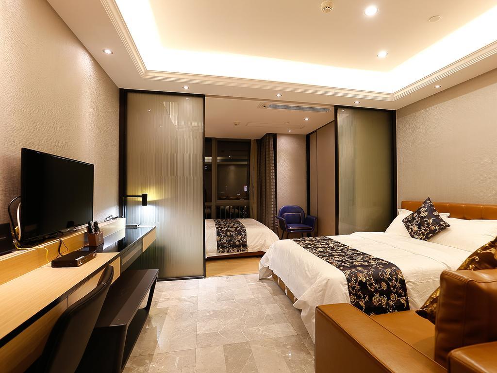 Pengman Beijing Rd. A-Mall Apartment Guangzhou Exteriör bild